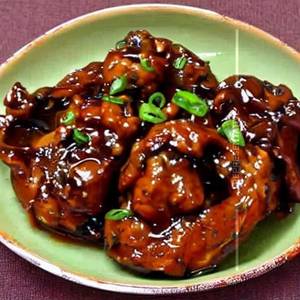 Chicken In Mushroom Chilly Oyster Sauce