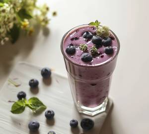 Blueberry Lassi