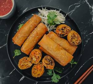 Veg Spring Roll (6 Pcs)