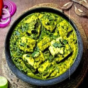 Palak Paneer Tadka Handi