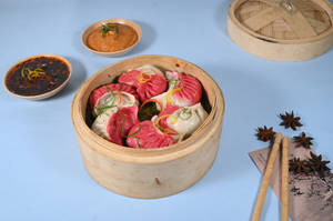 Chicken Steamed Momo / Dumplings