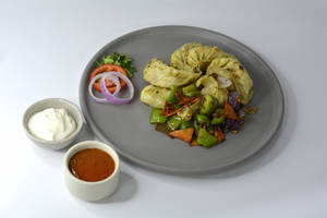 Pan Tossed Momo