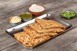 Aloo Matar Paratha (large)