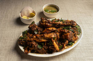 Madhurai Pichi Potta Kozhi [ Shredded Chicken]