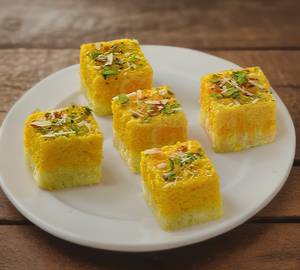 Kesar Barfi (250 Grams)