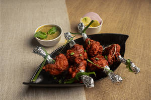 Chicken Lollipop [6 Pieces]