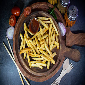 Salted French Fries with Dip (M)