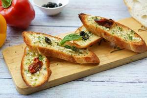 Classic Baguette Garlic Bread