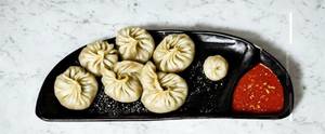 Steam momos