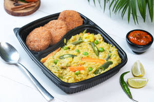 Veg Masala Khichdi + Cheesy Paneer Cutlets