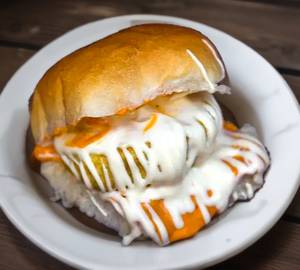 Mayonnaise Vada Pav  [1 Piece]