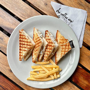 Chicken & Olive Sandwich