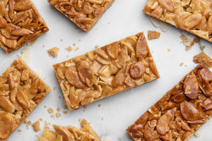 Almond Nougatine Biscuit 1 Pc