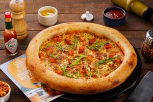 Paneer Tikka And Paprika Pizza