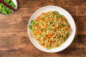 Veg Hakka Noodles
