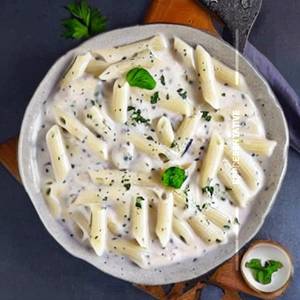 Alfredo Pasta (White Sauce)