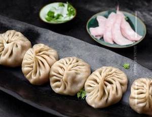 Afghani momos