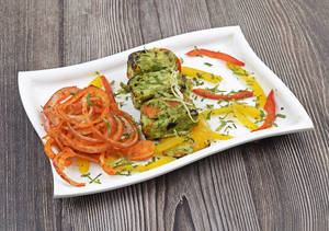Haryali Paneer Tikka (J)