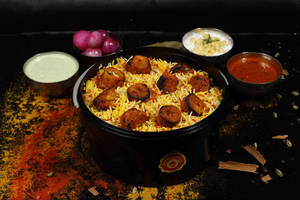 Chaap Tikka Dum Biryani Bucket [2500ml]