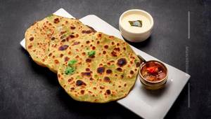 Aloo Pyaz Paratha