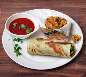 Cheesy chilli garlic frankie