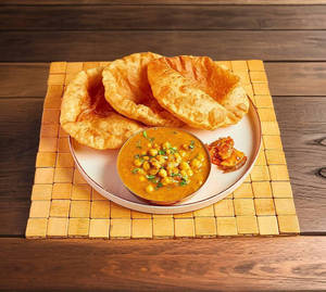Chole Puri - Zero Maida