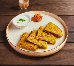 Methi Thepla With Dahi - Zero Maida