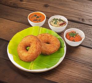 Vada (2 PC)