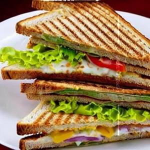 Special Veg Cheese Sandwich [Regular]