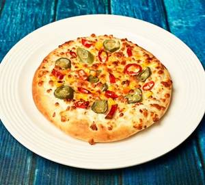 Spicy loaded pizza