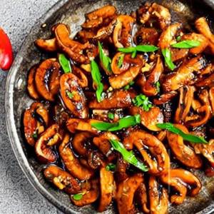 Hot Chilly Mushroom Dry