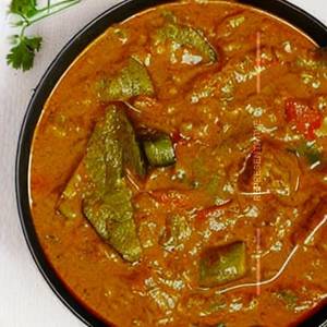 Mutter Tamater Curry