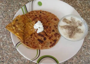 Alu Mater Paratha