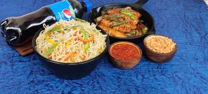 Paneer Chilly + Veg Hakka Noodles + Big Softdrink