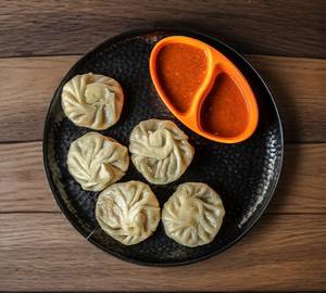 Mushroom Momos (steamed)