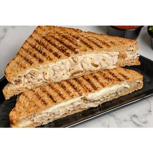 Classic Chicken Mayo Grilled Sandwich (non Veg)
