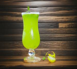 Kiwi Pineapple Cooler