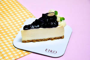 Blueberry Cheesecake Slice