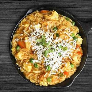 Chicken cheese maggi