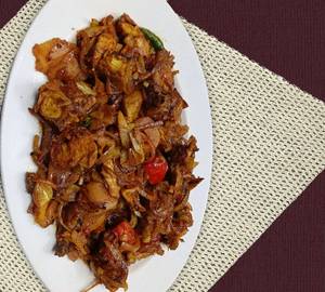 Chicken With Babooshoot Dry Fry