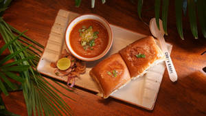 Butter Pav Bhaji