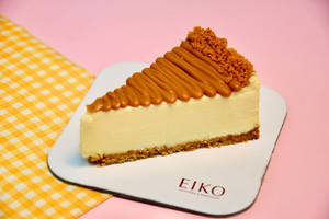 Biscoff Cheesecake Slice