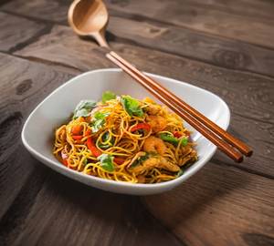 Egg Singapore Noodles