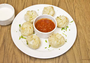 Veg. Steam Momos
