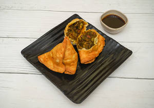 Phool Kopir Singara (Bengali Samosa)  [2pcs]