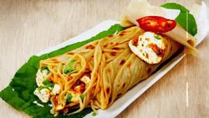Noodles Paneer Cheese Frankie