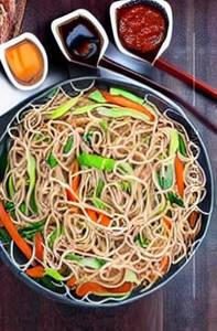 Veg Hakka Noodles
