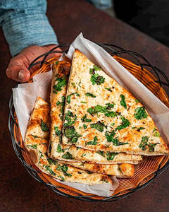 Butter Garlic Naan