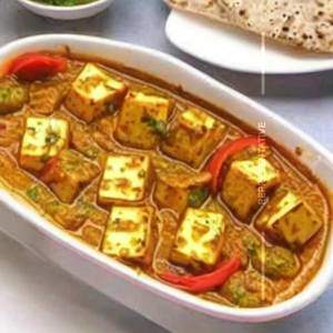 Matar paneer