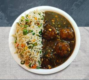 Veg Fried Rice + Veg Chilly Gravy